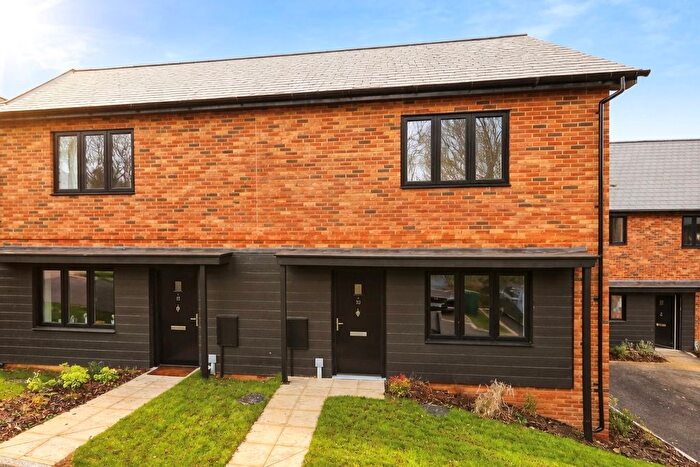 3 Bedroom End Of Terrace House For Sale In Farm Field Place, Herstmonceux, Hailsham, BN27