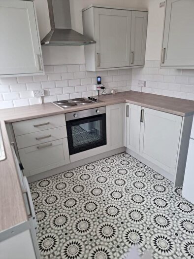 2 Bedroom Flat To Rent In Talbot Road, Blackpool, Lancashire, FY3