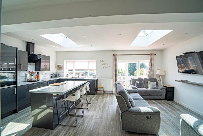 3 Bedroom Semi-Detached House For Sale In Harley Shute Road, St. Leonards-On-Sea, TN38