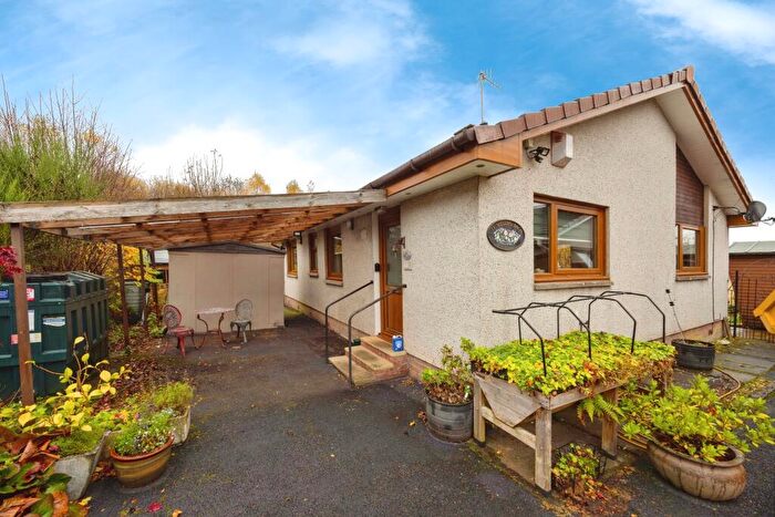 3 Bedroom Bungalow For Sale In Kendrum Road, Lochearnhead, Stirlingshire, FK19