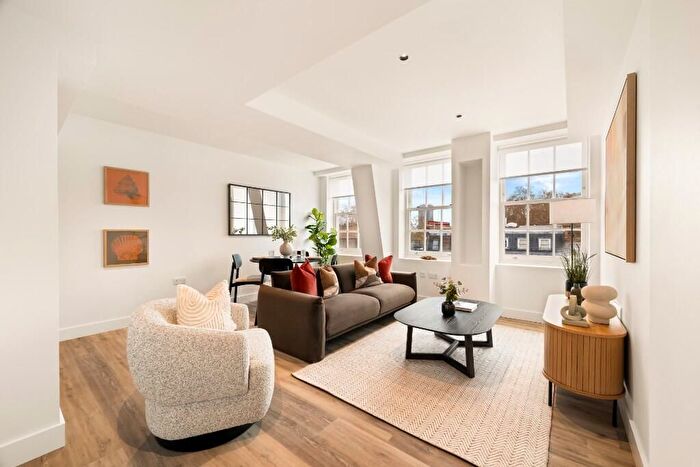 1 Bedroom Flat To Rent In Dolphin Square, London, SW1V