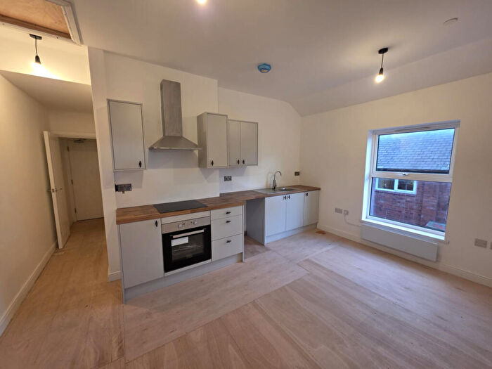 1 Bedroom Flat To Rent In Central Buildings, Hall Street, LL14