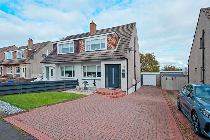 3 Bedroom Semi-detached House For Sale In Melfort Road, Hamilton, ML3