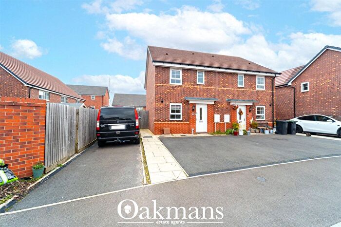 3 Bedroom Semi Detached House To Rent In Nicklin Way, Stoke Prior, Bromsgrove, Worcestershire, B60