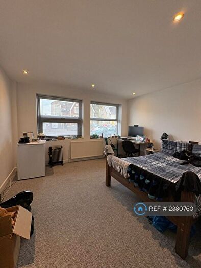 3 Bedroom Detached House To Rent In Fishponds Road, Fishponds, Bristol, BS16