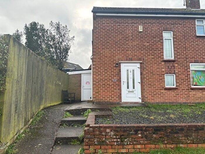 3 Bedroom Property To Rent In Windsor Road, Wellingborough, NN8