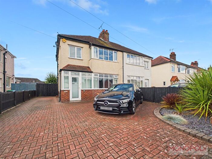 3 Bedroom Semi-detached House For Sale In Smithy Lane, Wrexham, LL12