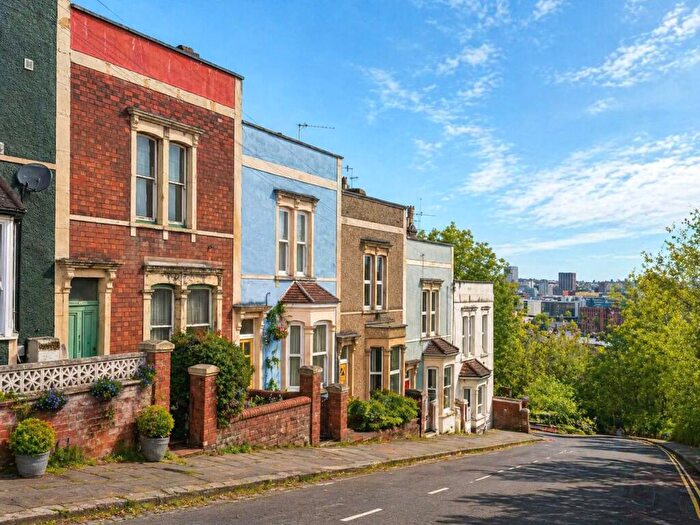 4 Bedroom House To Rent In Balmain Street, Totterdown, Bristol, BS4