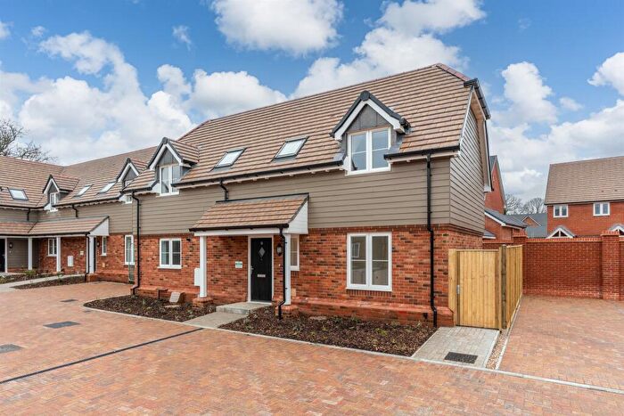 4 Bedroom Semi-Detached House For Sale In Westworth Way, Verwood, BH31