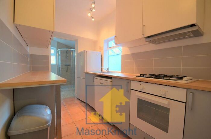 3 Bedroom Terraced House To Rent In Flexible Start Date Selly Oak, Birmingham, B29