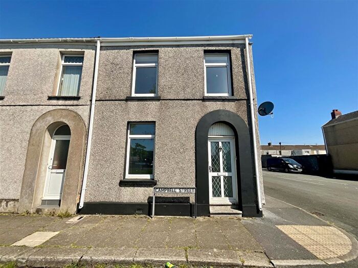 3 Bedroom Town House For Sale In Campbell Street, Llanelli, SA15