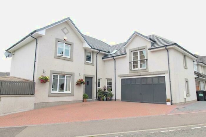 4 Bedroom Detached House To Rent In Woodlands Crescent, Cults, AB15