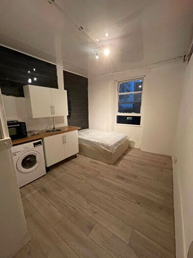 Studio To Rent In Southampton Road, London, NW5