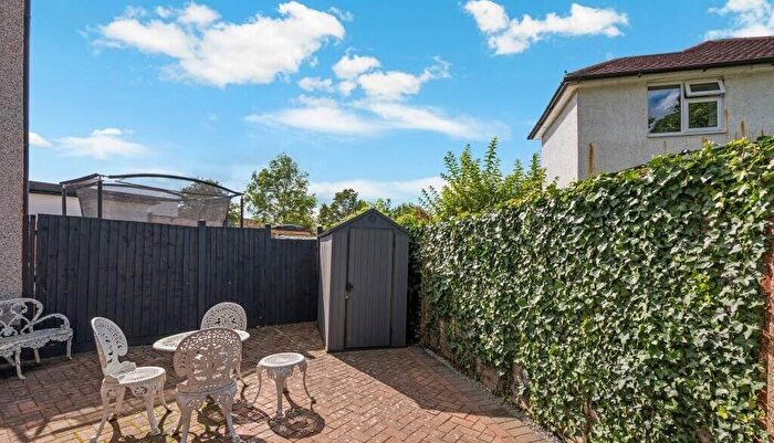1 Bedroom End Of Terrace House To Rent In Browning Avenue, London, KT4