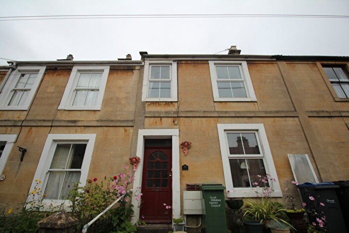 1 Bedroom Flat To Rent In St. Paul Street, Chippenham, SN15