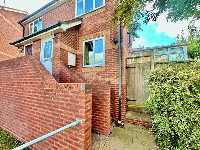 1 Bedroom Semi-Detached House For Sale In Orchard Rise, Grendon, Atherstone, Warwickshire, CV9