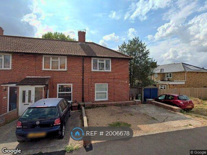 3 Bedroom End Of Terrace House To Rent In Tavistock Road, Carshalton, SM5