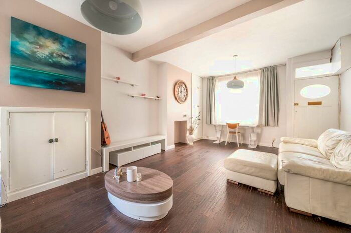 2 Bedroom Terraced House To Rent In Willis Road, Stratford, London, E15