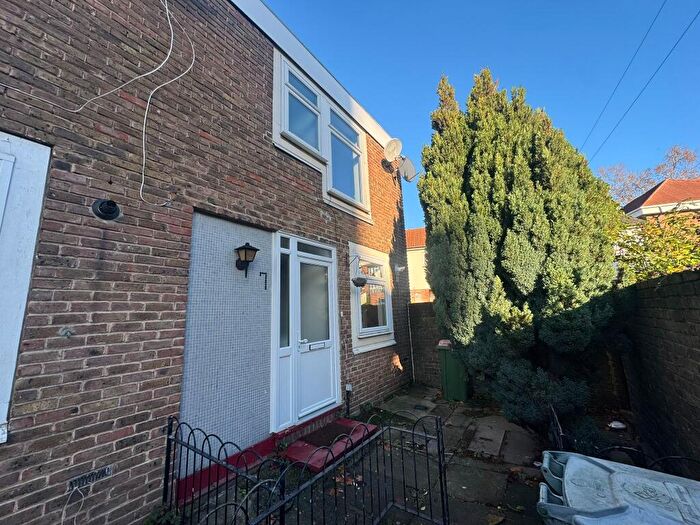 3 Bedroom Terraced House To Rent In Eastbourne Road, E15