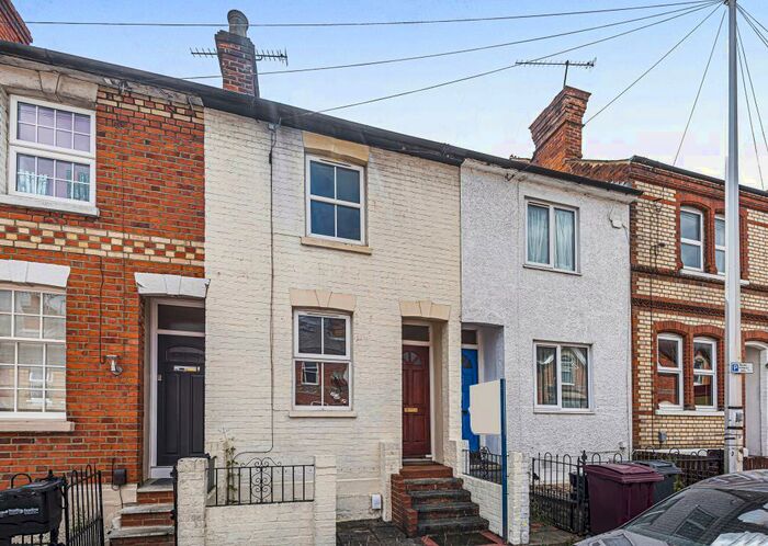 3 Bedroom Terraced House To Rent In Edgehill Street, Reading, RG1