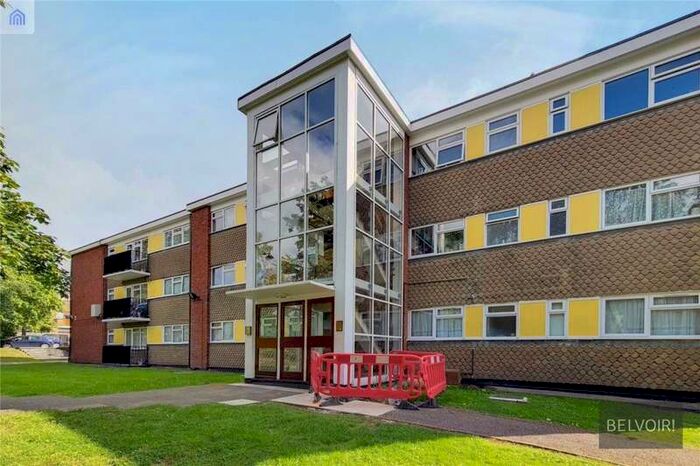 2 Bedroom Flat To Rent In Bilsby Lodge Chalklands, Wembley, HA9