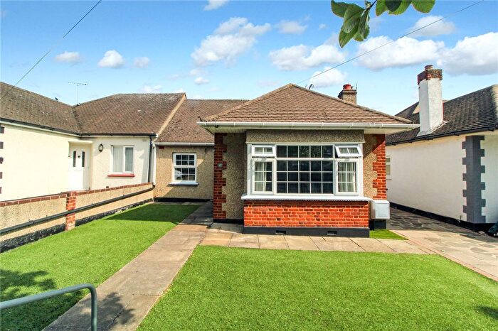 3 Bedroom Bungalow For Sale In Briarwood Drive, Leigh-On-Sea, Essex, SS9