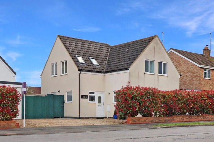 3 Bedroom Property To Rent In Maple Drive, Charlton Kings, Cheltenham, GL53