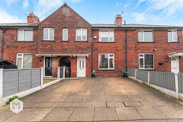 3 Bedroom Terraced House For Sale In Le Gendre Street, Tonge Moor, Bolton, BL2
