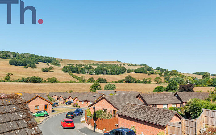 3 Bedroom Detached House For Sale In Wroxall, Ventnor, Isle Of Wight, PO38