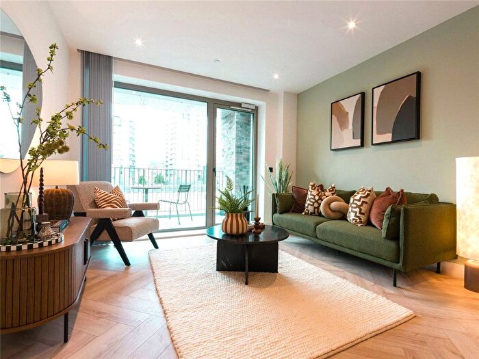 3 Bedroom Flat For Sale In Bankside, Colliers Yard, Manchester, Greater Manchester, M3