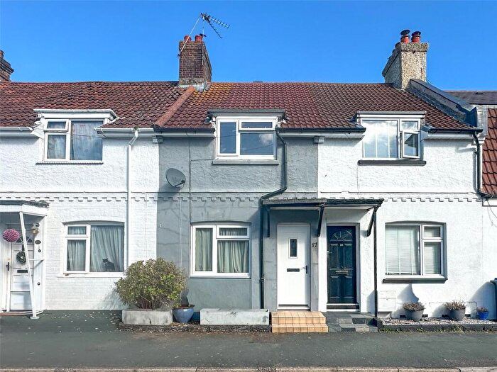 2 Bedroom House For Sale In Stourbank Road, Christchurch, Dorset, BH23
