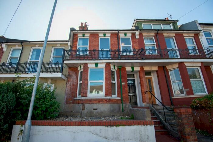 6 Bedroom Terraced House To Rent In Hollingbury Road, Brighton, East Sussex, BN1