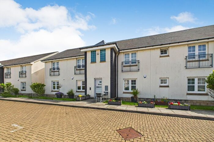 3 Bedroom Flat For Sale In Belfast Quay, Irvine, KA12