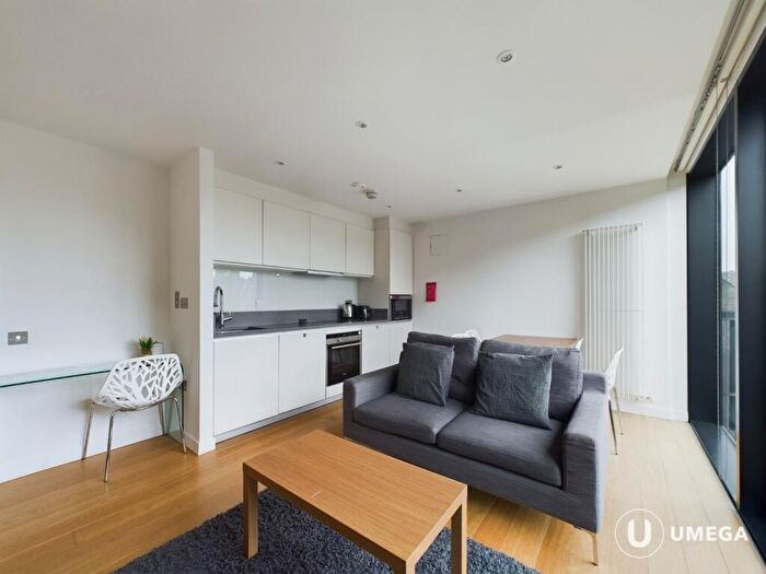 1 Bedroom Apartment To Rent In Simpson Loan, Quartermile, Edinburgh, EH3