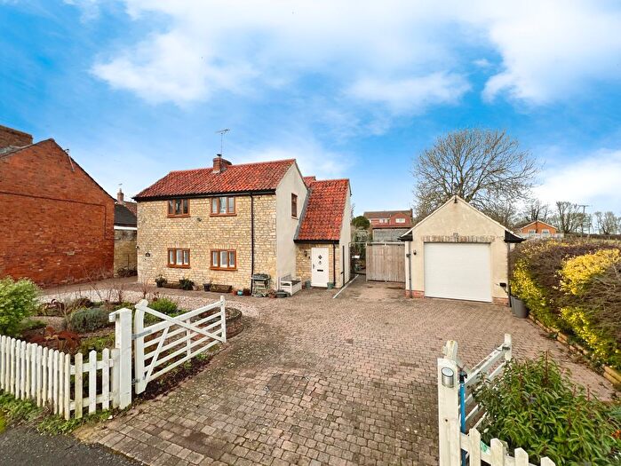 3 Bedroom Detached House For Sale In Newton Way, Woolsthorpe By Colsterworth, Grantham, NG33