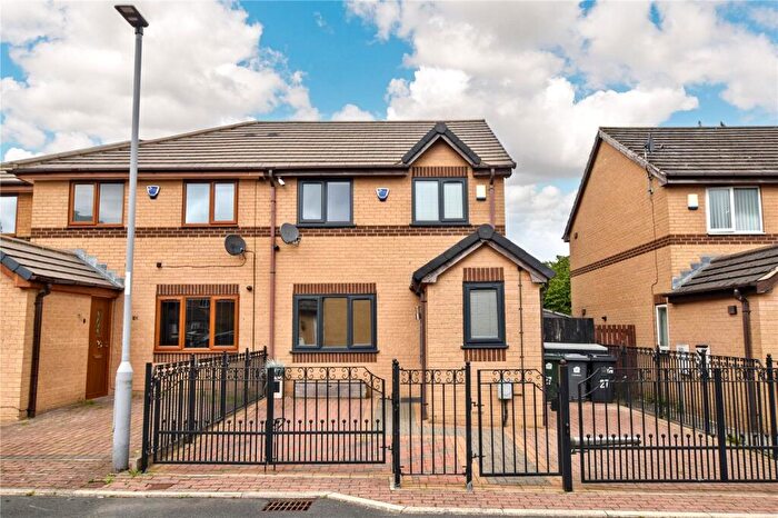 3 Bedroom Semi-Detached House For Sale In Warton Avenue, Bierley, Bradford, West Yorkshire, BD4