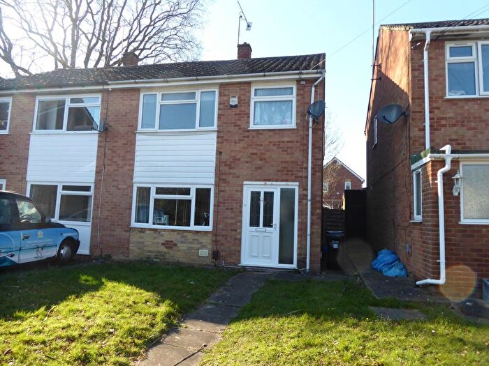 3 Bedroom Semi-Detached House To Rent In Lambourne Gardens, Earley, Reading, Berkshire, RG6