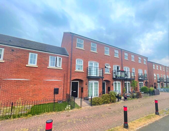 4 Bedroom House For Sale In Georgian Way, Kidderminster, DY10