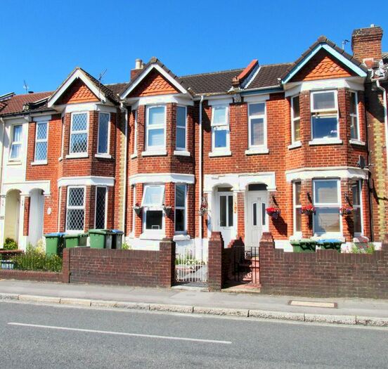 3 Bedroom Terraced House To Rent In Romsey Road, Shirley, Southampton, SO16