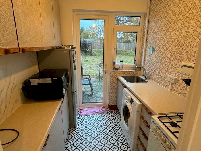 3 Bedroom House To Rent In Lynton Avenue Romford, RM7