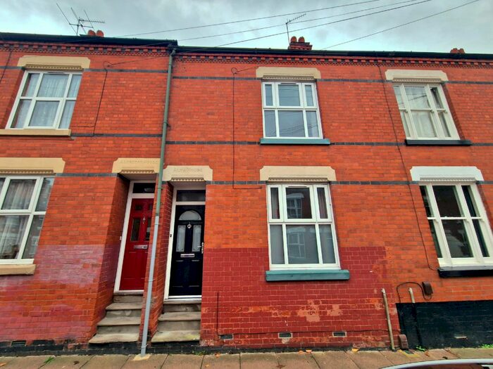 4 Bedroom Terraced House To Rent In Howard Road, Clarendon Park, Leicester, LE2