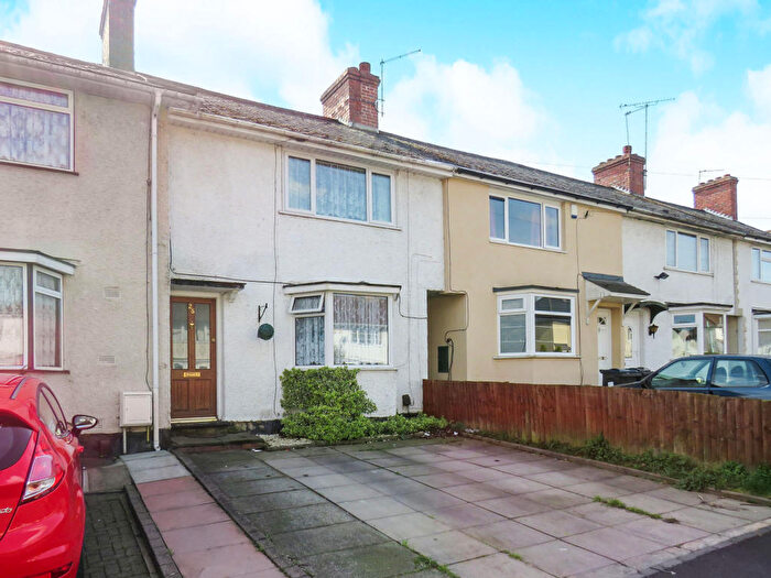 3 Bedroom House To Rent In Eastham Road, Birmingham, B13