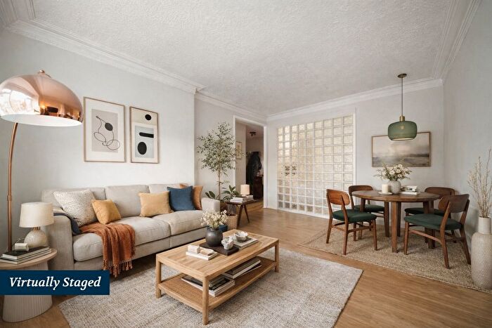 1 Bedroom Studio For Sale In Acol Road, South Hampstead, NW6