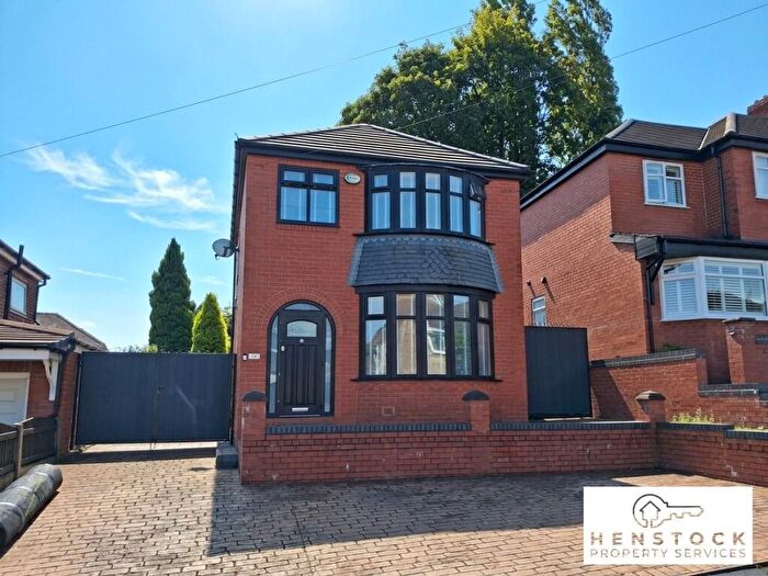 3 Bedroom Detached House For Sale In Beech Walk, Middleton, Manchester, M24