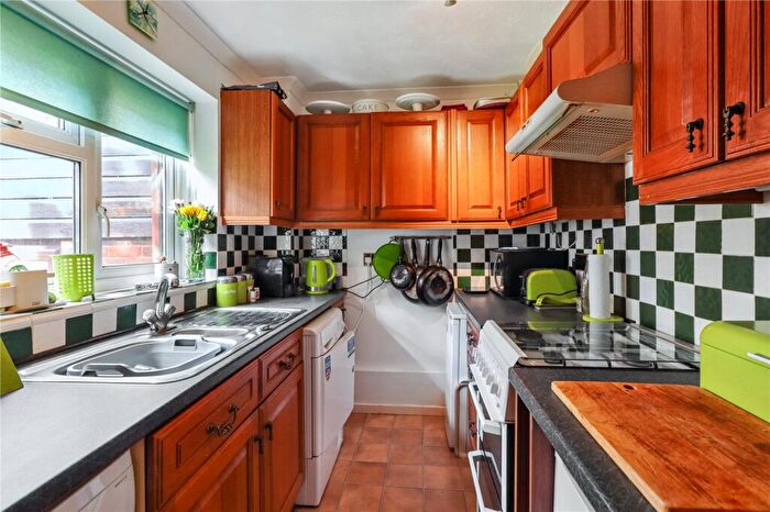 1 Bedroom Apartment For Sale In Kilnbarn Court, Kilnbarn Way, Haywards Heath, West Sussex, RH16