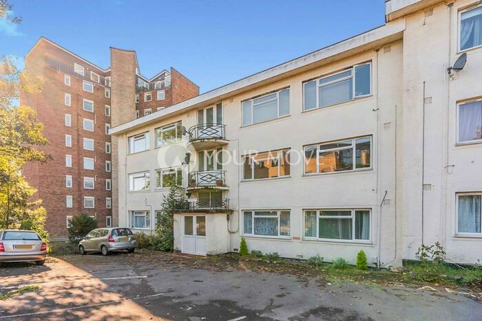 2 Bedroom Flat To Rent In Northlands Road, Southampton, SO15