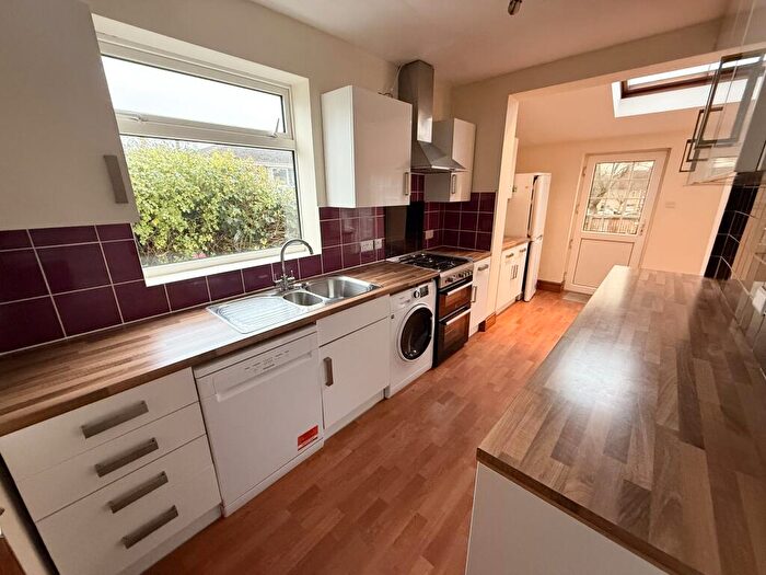 3 Bedroom House To Rent In Stoke Lane, Westbury-on-Trym, Bristol, BS9