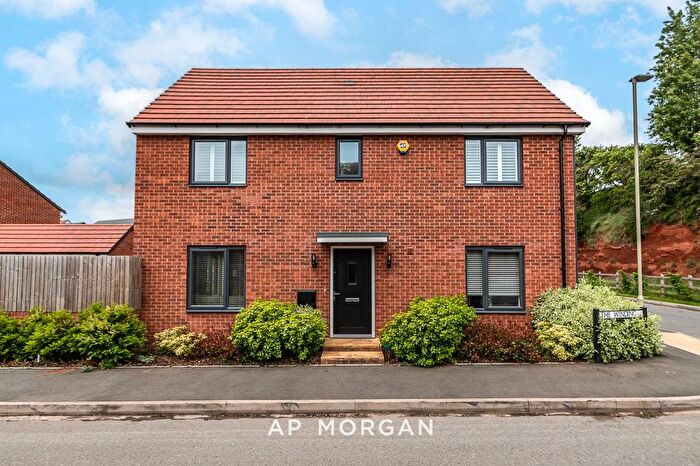 3 Bedroom Detached House For Sale In The Winding, Stourbridge, West Midlands, DY8