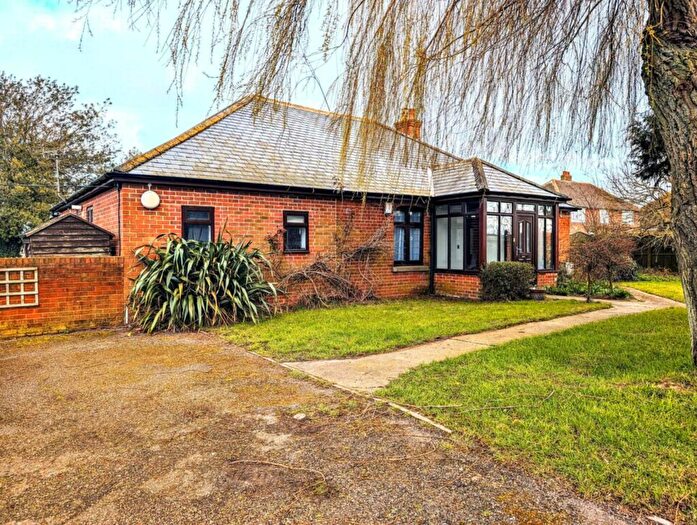 6 Bedroom Detached House For Sale In Lower Road, Staple, CT3