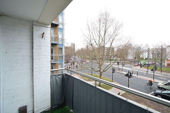 3 Bedroom Flat For Sale In Jamaica Road, Bromfield Court Jamaica Road, SE16
